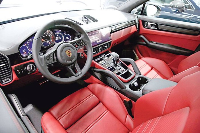 Porsche cayenne 2025
